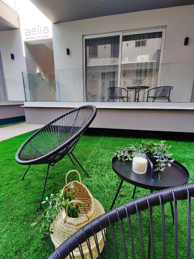 Aelia Seaside Luxury Suites Nea Karvali Exterior photo