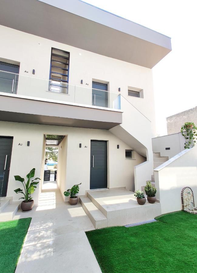Aelia Seaside Luxury Suites Nea Karvali Exterior photo