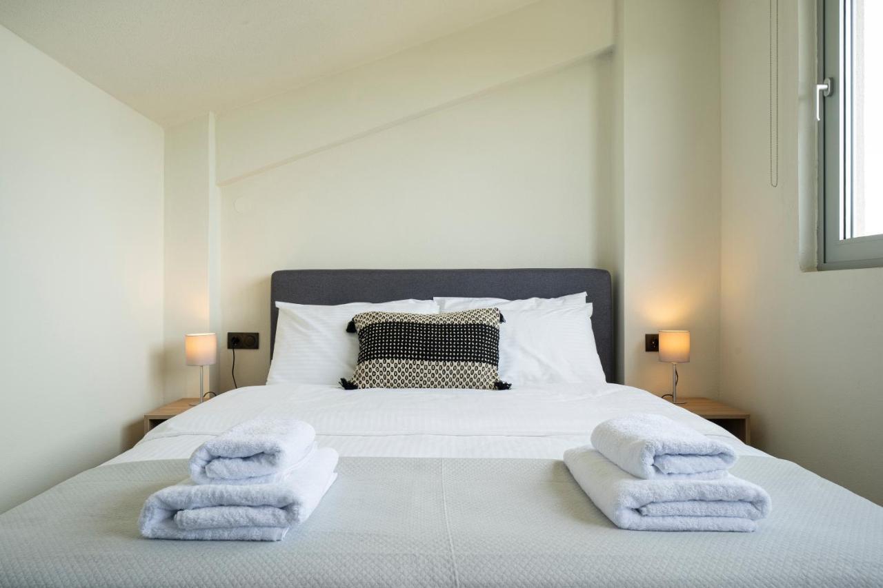 Aelia Seaside Luxury Suites Nea Karvali Exterior photo